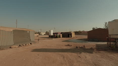 Pan-across-a-Syrian-refugee-camp-in-the-Jordanian-desert