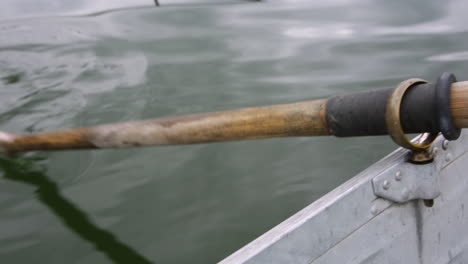 An-oar-rows-a-boat-in-slow-motion