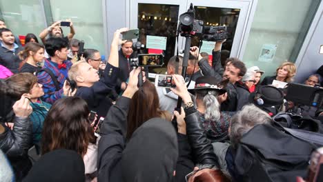 Jane-Fonda-Führt-Demonstranten-In-Hollywood-An,-Die-Gegen-Die-Dakota-Zugangspipeline-Marschieren-1