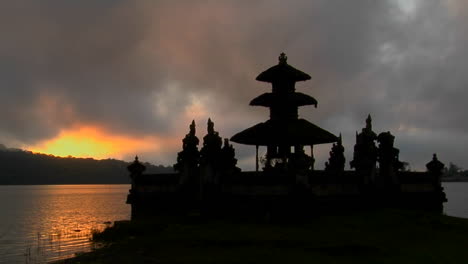 A-Balinese-Temple-Overlooks-Reflections-In-A-Lake