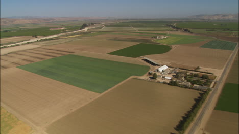 Helicopter-aerial-of-farmland-in-the-Salinas-Valley-California