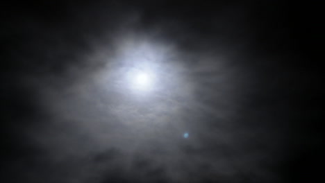 Zeitrafferwolken-Mit-Dem-Mond-Dahinter-Am-Nachthimmel-1