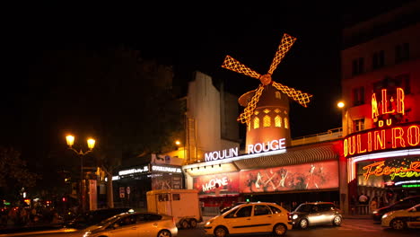 Moulin-Rouge-París-06