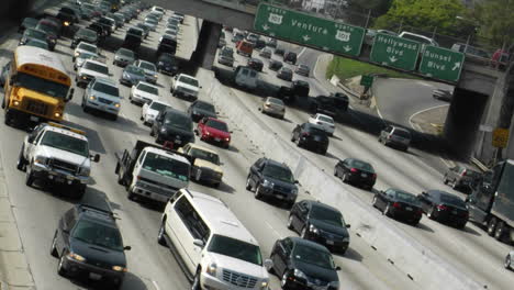 Traffic-moves-slowly-along-a-busy-freeway-in-Los-Angeles-7