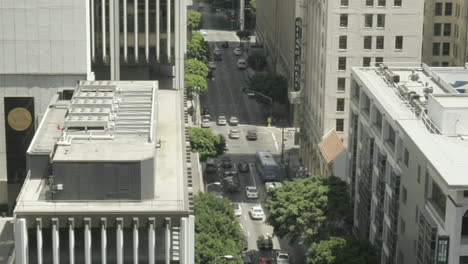 Traffic-passes-down-a-busy-metropolitan-street-in-time-lapse-1