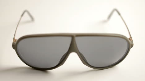 Sunglasses-000
