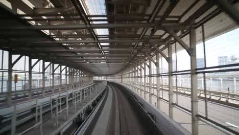 Tokyo-Monorail-08