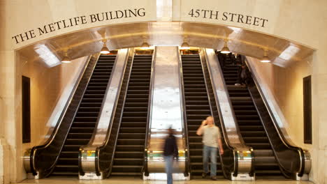 Grand-Central-Stairs