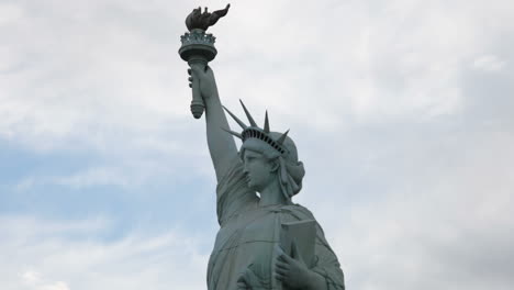 Las-Vegas-Statue-Liberty-2