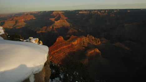 Ein-Zeitraffer-Sonnenaufgang-Des-Grand-Canyon-Im-Winter