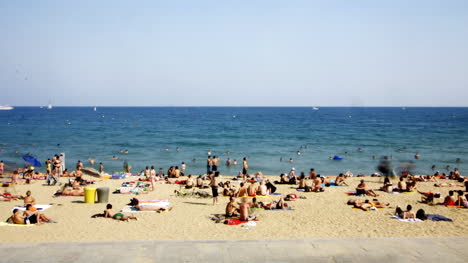 Barcelona-Beach-00