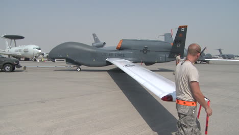 Aviones-De-Vigilancia-De-Drones-Estadounidenses-Se-Despliegan-Una-Base-Militar-No-Revelada-En-El-Sur-De-Asia-1