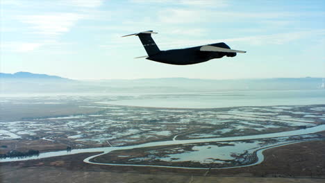 Antennen-Des-Us-Air-Force-Air-Mobility-Command-C5-Im-Flug