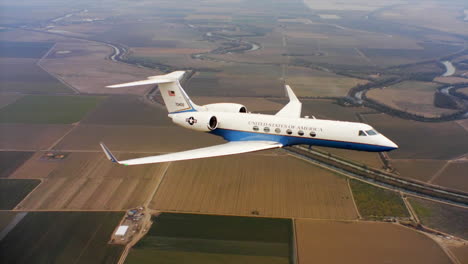 Aerials-Of-The-Us-Air-Force-Air-Mobility-Command-C37-Executive-Us-Government-Jet-In-Flight-8