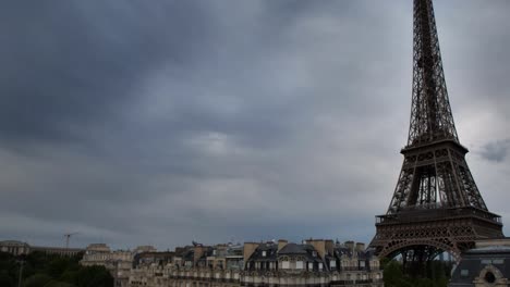 Torre-Eiffel-versión-10