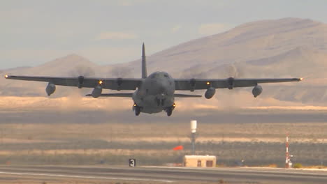 Air-Force-Ac130-Abheben