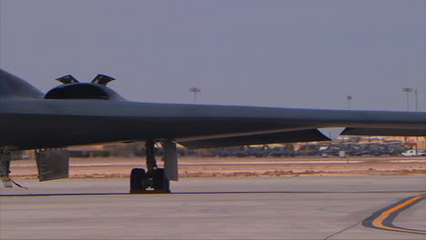 The-Air-Forcer-B2-Stealth-Bomber-On-The-Runway-1