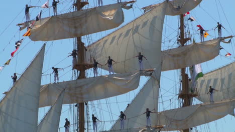 Coast-Guard-Tall-Ships-Enter-Norfolk-Harbor-Va-2