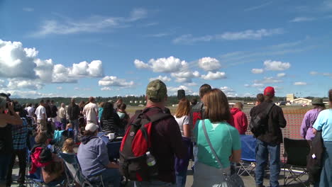 Die-Us-Thunderbirds-Treten-Bei-Einer-Airshow-Auf-3