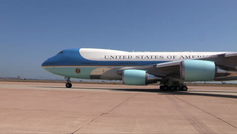 Air-Force-One-Taxis-Out-To-The-Runway-At-An-Airport