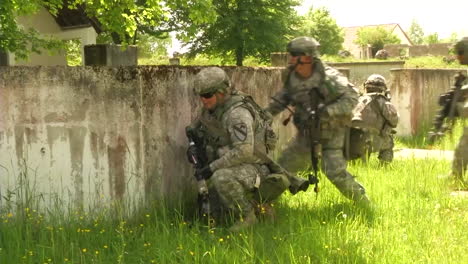 Die-Slowenische-Armee-Beteiligt-Sich-An-Einer-Kommando-urban-angriffsübung-4