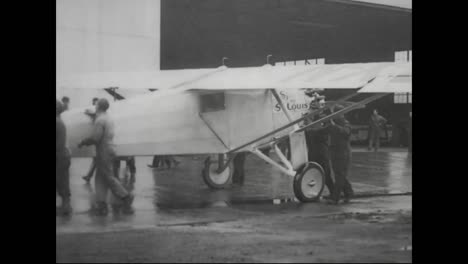 Charles-Lindbergh-Makes-A-Historic-Flight-From-Washington-Dc-To-Mexico-City-In-1927