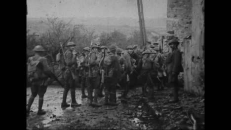 Amerikaner-Ziehen-Im-Ersten-Weltkrieg-In-Die-Schlacht-4
