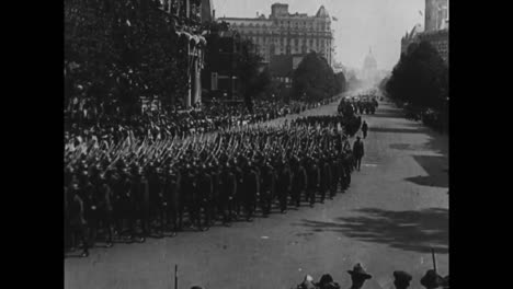 El-General-John-Pershing-Regresa-Victorioso-De-La-Primera-Guerra-Mundial-A-Multitudes-Amorosas-En-1919-11