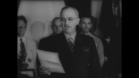 President-Harry-Struman-Announces-Japans-Surrender-In-World-War-Two
