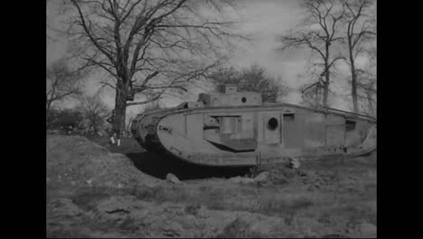 Tanks-Are-Tested-For-The-First-Time-In-World-War-One-6