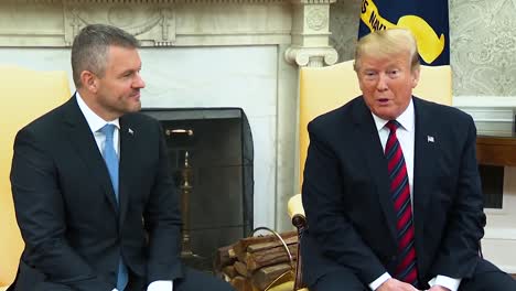 Präsident-Trump-Dankt-Dem-Slowakischen-Premierminister-Peter-Pelligrini-Für-Das-Treffen-Mit-Ihm-Im-Weißen-Haus-2019-House
