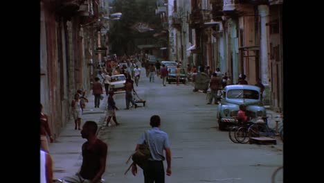 Verschiedene-Straßenszenen-In-Havanna-Cuna-In-Den-1980er-Jahren