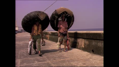 Varias-Escenas-En-Y-Alrededor-De-La-Habana-Cuba-1980