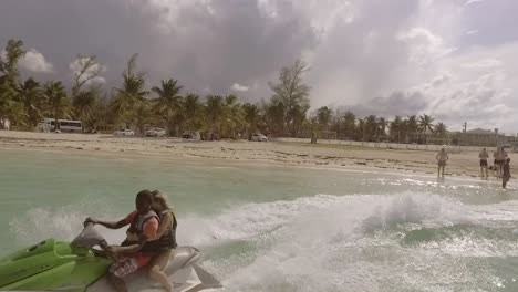 Tourists-Ride-On-Jet-Skis-In-Nassau-The-Bahamas-Caribbean