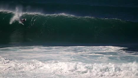 Hawaiianisches-Big-Wave-Surfen