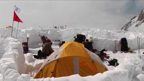 Camp-4-on-Denali-climbers-hanging-out