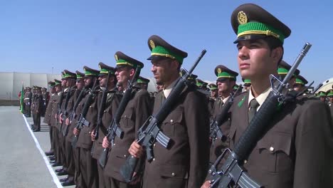 Die-Militärakademie-Der-Afghanischen-Armee-Führt-Übungen-Durch