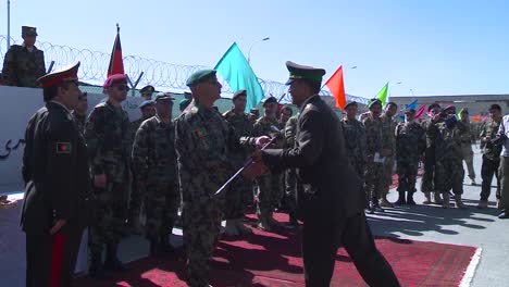 Die-Militärakademie-Der-Afghanischen-Armee-Führt-Übungen-Und-Abschlussfeiern-Durch