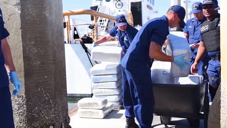 The-Coast-Guard-And-Border-Patrol-Seize-4000-Pounds-Of-Marijuana-In-A-Drug-Raid-2