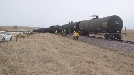 Field-Investigators-From-The-Ntsb-Investigate-An-Oil-Tanker-Train-Wreck-Crash-Near-Graettinger-Iowa-8