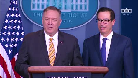 El-Secretario-Del-Tesoro-De-Los-Estados-Unidos,-Steven-Mnuchin,-Y-El-Secretario-De-Estado-De-Los-Estados-Unidos,-Mike-Pompeo,-Discuten-Las-Diferencias-De-Política-Exterior-Que-Tienen-Con-El-Asesor-De-Seguridad-Nacional-John-Bolton