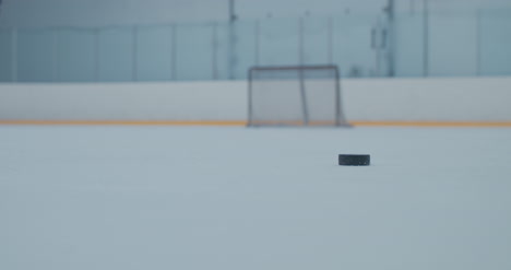 Práctica-de-hockey-sobre-hielo-61