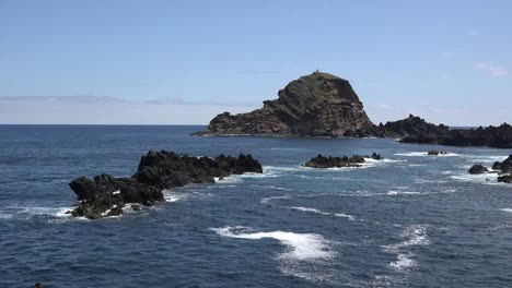 Madeira-Vorgelagerte-Felsen-Nordküste