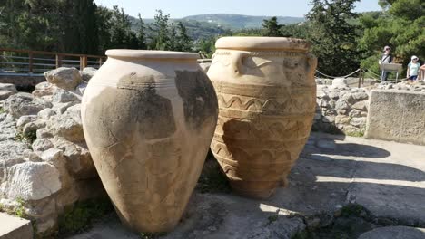 Grecia-Creta-Knossos-Frascos-De-Almacenamiento-En-Ruinas