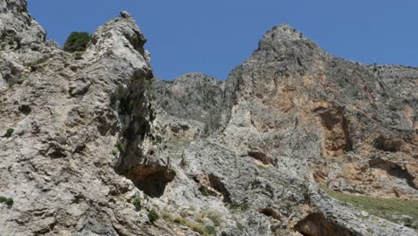 Griechenland-Kreta-Kourtaliotiko-Schlucht-Zerklüftete-Felsen