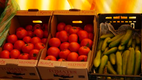 Griechenland-Heraklion-Tomaten-In-Kisten