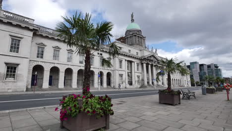 Ireland-Dublin-Customs-House-Side-View-With-Bicycle