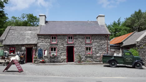 Ireland-County-Kerry-Shop-In-Stone-Cottage-