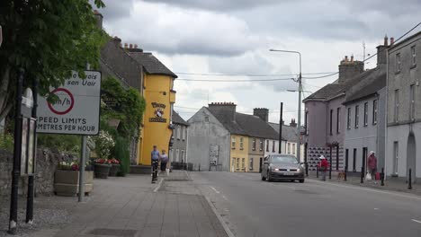 Irlanda-Banagher-Escena-Callejera