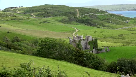 Irland-County-Galway-Clifden-Castle-In-Der-Nähe-Des-Meeres